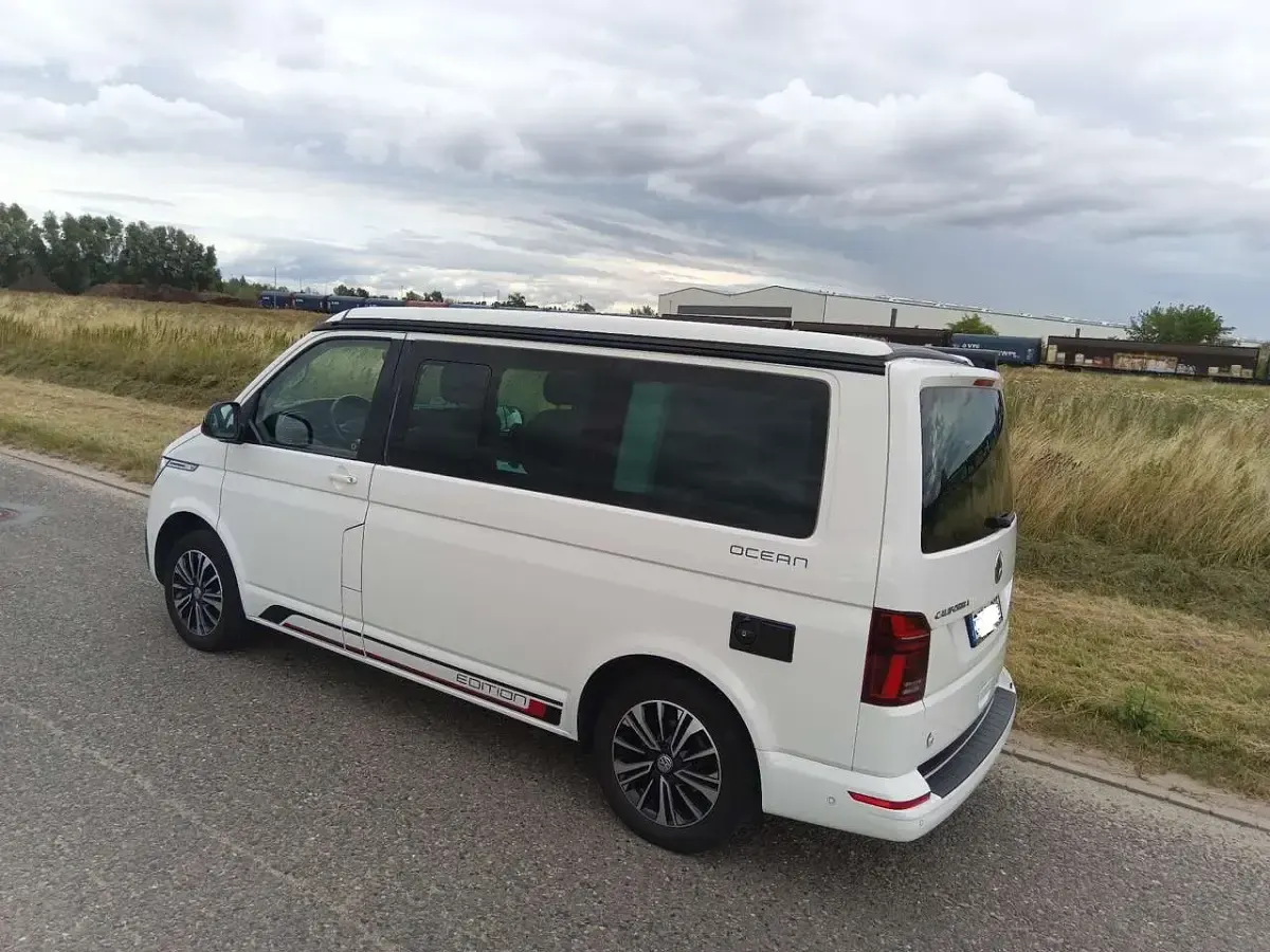 Gebraucht VW T6.1 Edition 150 PS (110 kW) 2022 Weiß Van