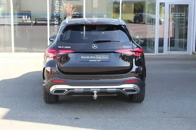 Gebraucht Mercedes GLC200 AMG 204 PS (150 kW) 2025 Schwarz SUV