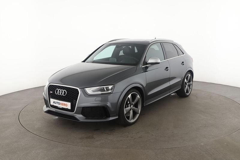 Grau Gebraucht 2015 Audi RS Q3 SUV | 28.790 € - Bild 1/3