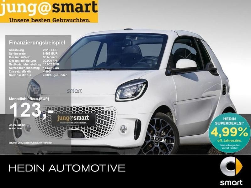 Weiß Gebraucht 2021 Smart ForTwo Electric Drive Exclusive Cabrio | 14.400 € (Teuer) - Bild 1/4