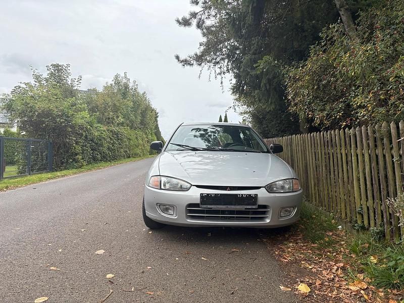 Silber Gebraucht 1996 Mitsubishi Colt Kleinwagen | 600 € - Bild 1/4