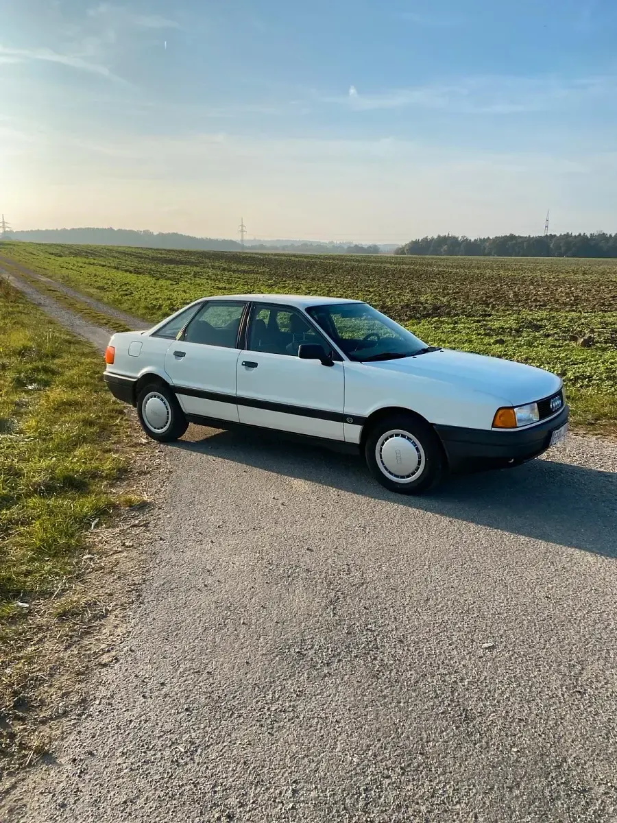 Gebraucht Audi 80 90 PS (66 kW) 1990 Weiß Limousine
