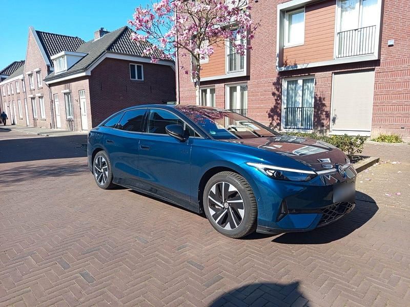 Gebraucht VW ID.7 GTX 250 kW (340 PS) 2025 Blau Limousine