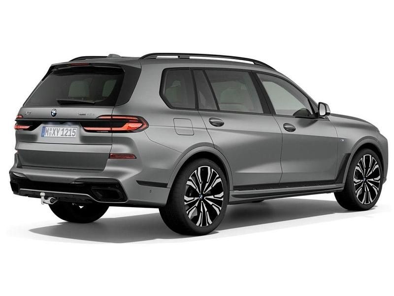 Gebraucht BMW X7 340 PS (250 kW) 2026 Grau SUV