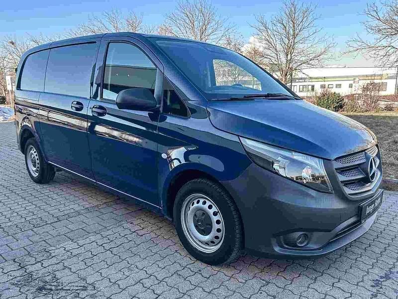 Gebraucht Mercedes Vito 102 PS (75 kW) 2020 Blau Van