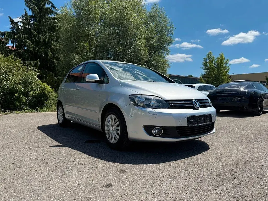 Gebraucht VW Golf VI Team 122 PS (89 kW) 2011 Silber Kleinwagen