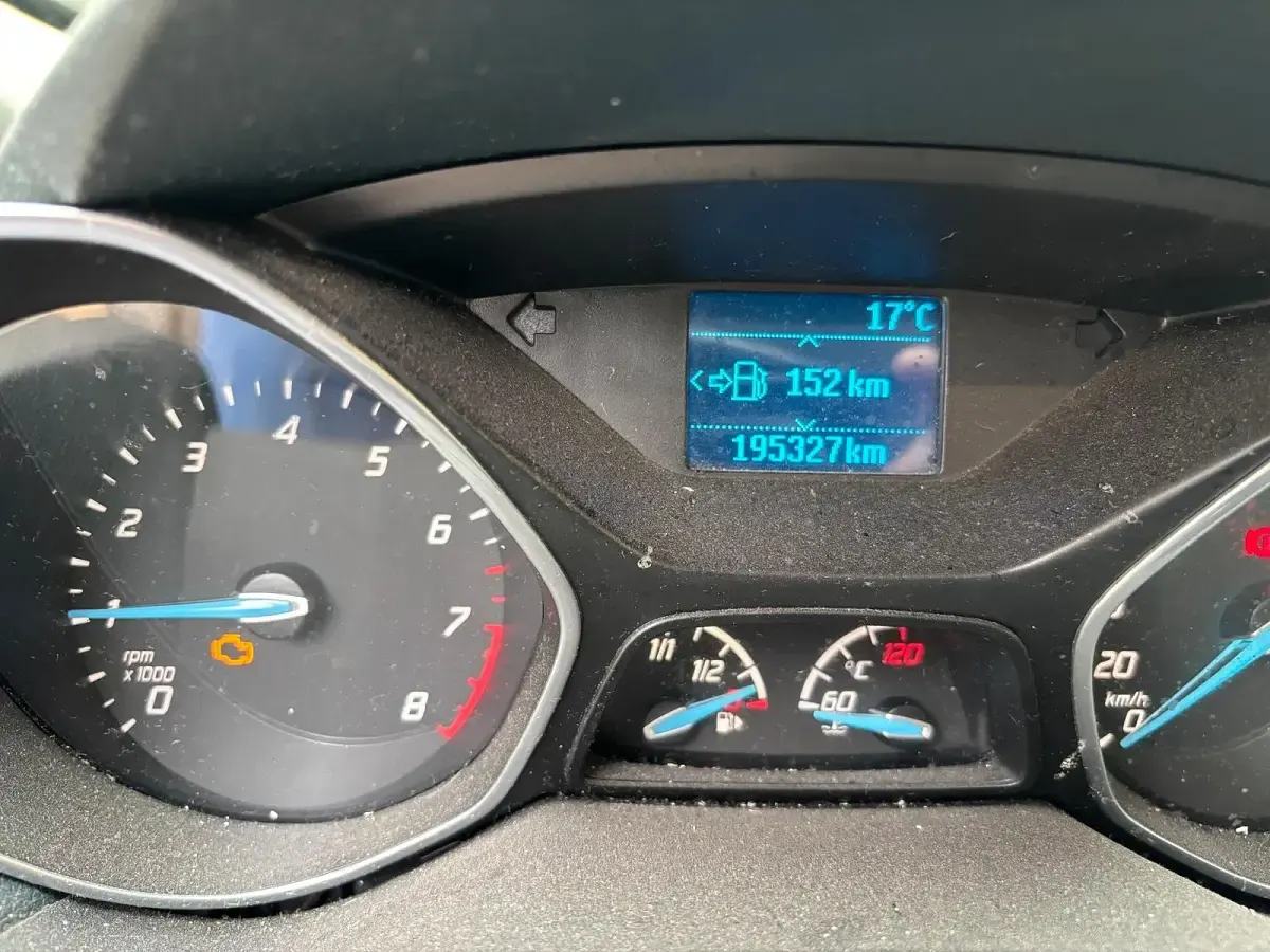Gebraucht Ford C-MAX 125 PS (91 kW) 2014 Schwarz Van / Kleinbus