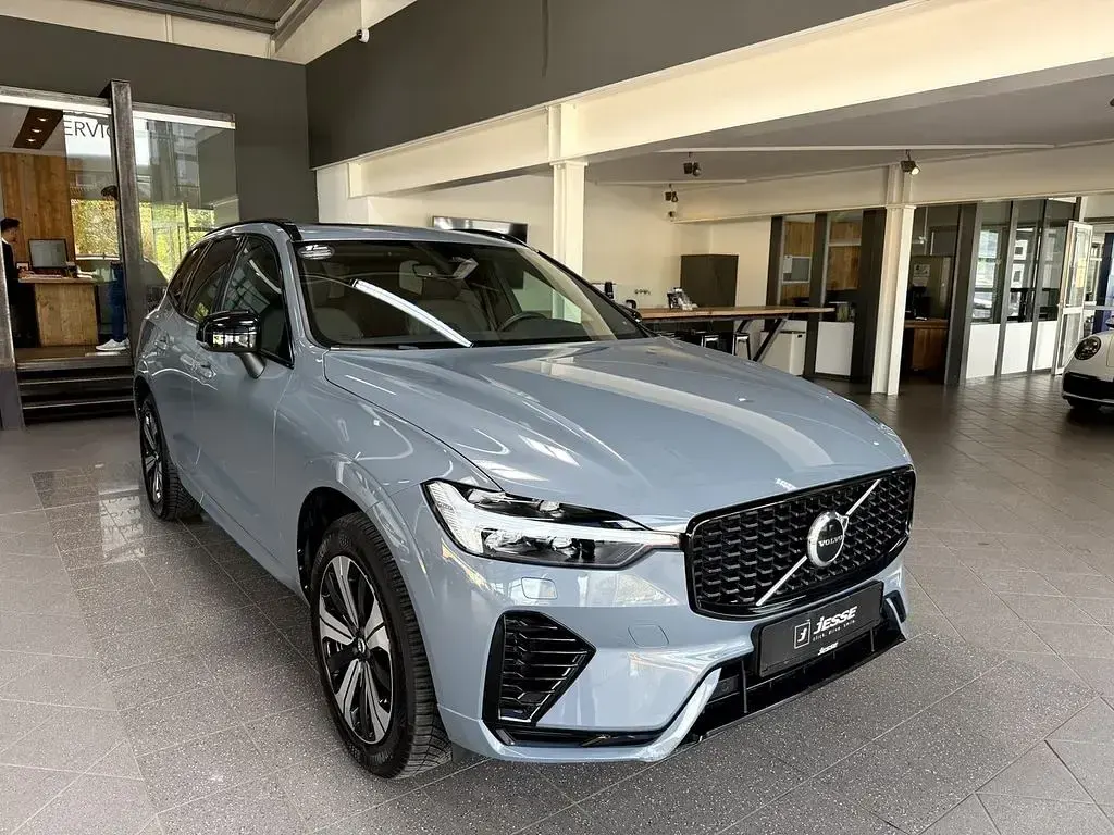 Gebraucht Volvo XC60 R-Design 455 PS (334 kW) 2023 Thunder grey / metallic (metallic) SUV