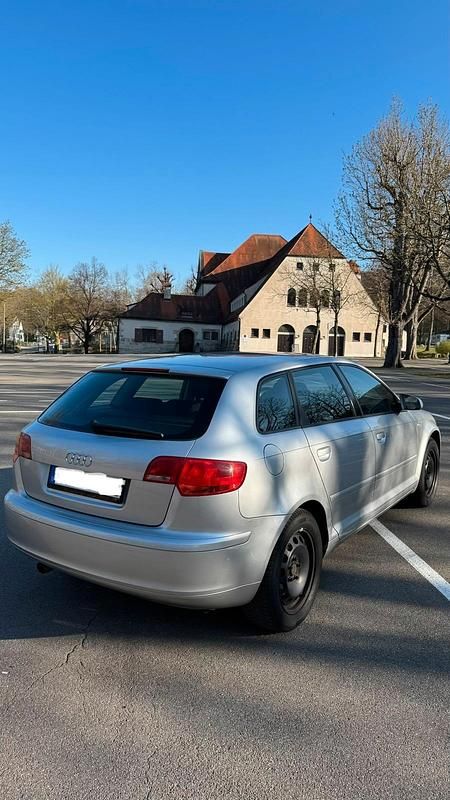 Gebraucht Audi A3 Attraction 102 PS (75 kW) 2006 Silber Kleinwagen