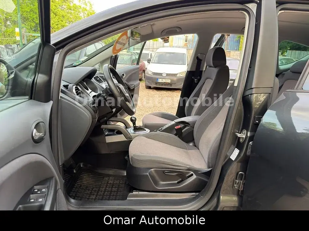 Gebraucht Seat Altea XL Stylance 160 PS (117 kW) 2009 Schwarz Van / Kleinbus