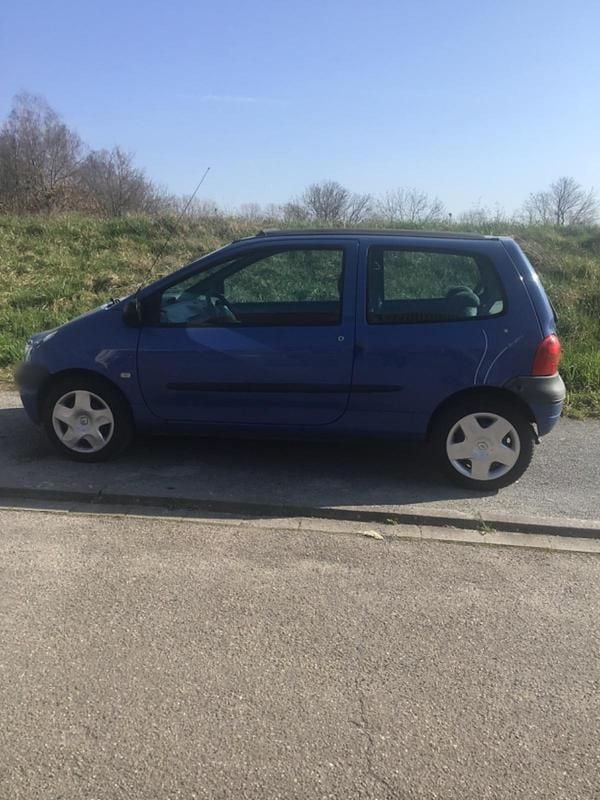 Gebraucht Renault Twingo 58 PS (42 kW) 2006 Blau Kleinwagen