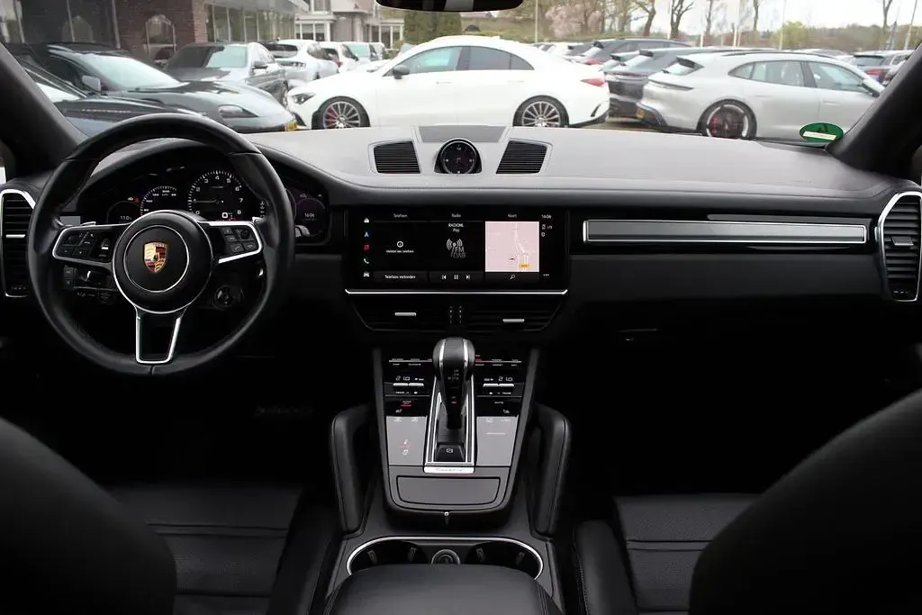Gebraucht Porsche Cayenne Platinum Edition 462 PS (339 kW) 2023 Schwarz SUV