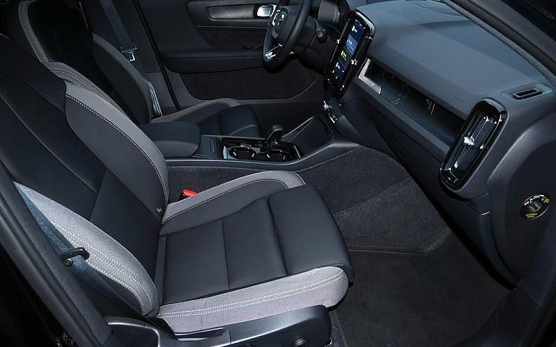 Gebraucht Volvo EX40 Plus 300 kW (408 PS) 2022 Schwarz SUV