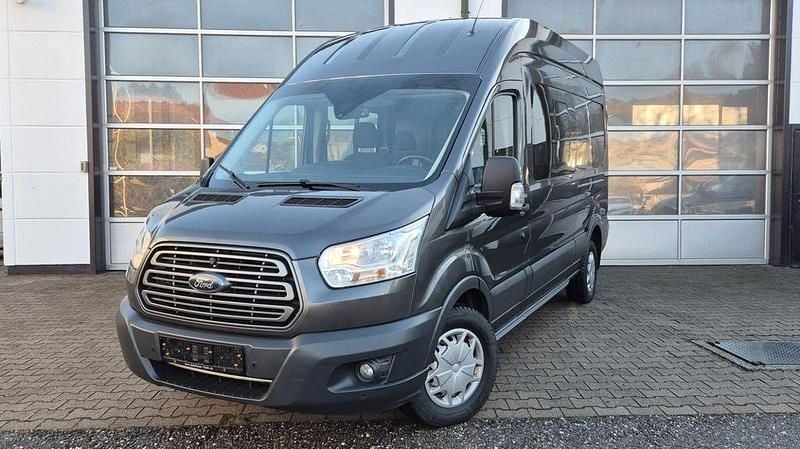 Gebraucht Ford Transit Trend 170 PS (125 kW) 2018 Grau Van / Kleinbus