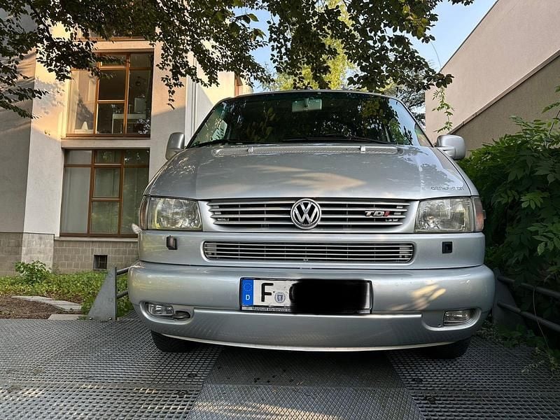Silber Gebraucht 2001 VW T4 Van | 12.000 € (Teuer) - Bild 1/4