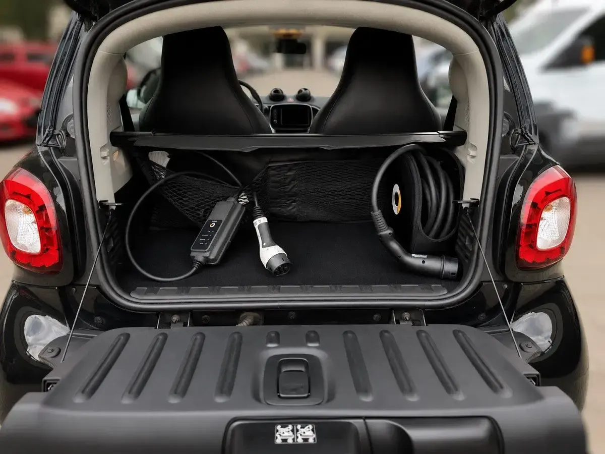 Gebraucht Smart ForTwo Electric Drive Prime 60 kW (82 PS) 2019 Schwarz Coupé