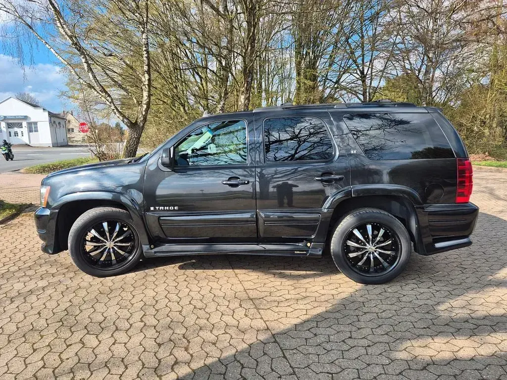 Gebraucht Chevrolet Tahoe 325 PS (239 kW) 2009 Schwarz SUV