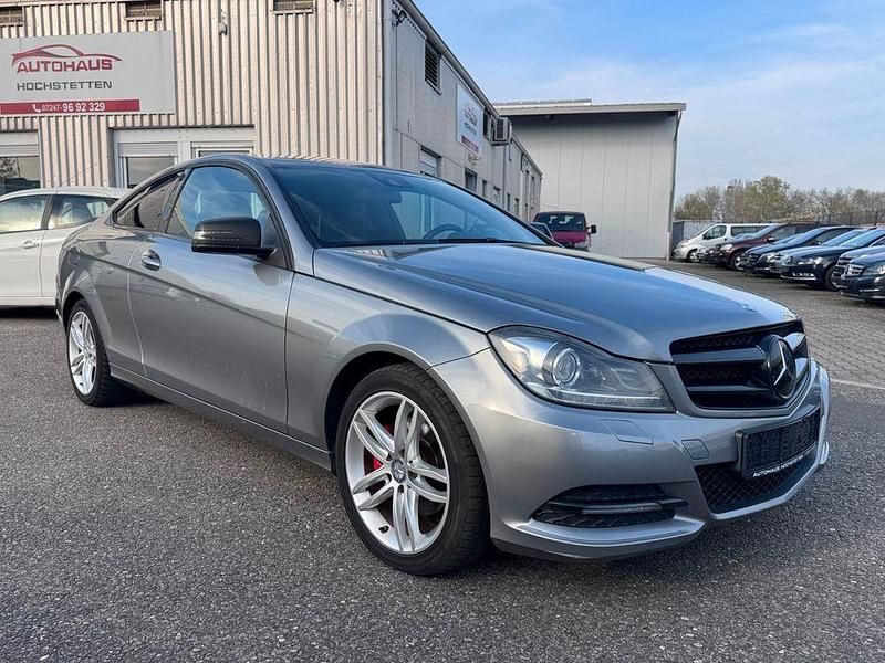 Gebraucht Mercedes C250 204 PS (150 kW) 2014 Silber Coupé