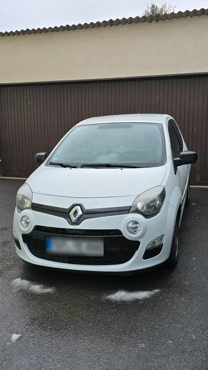 Second-hand Renault Twingo Initiale Paris 75 CP (55 kW) 2014 Alb Hatchback