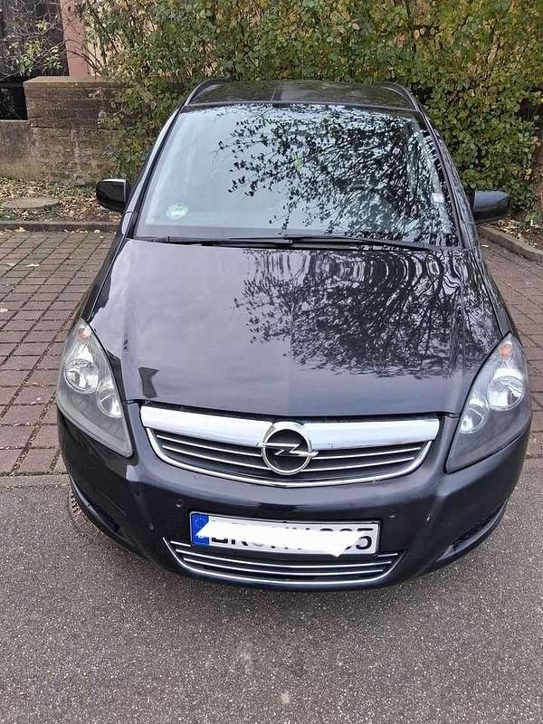Schwarz Gebraucht 2012 Opel Zafira Family Van / Kleinbus | 2.500 € (Superpreis) - Bild 1/4