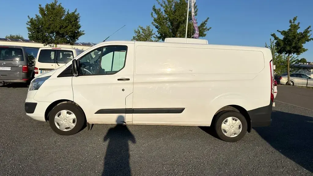 Gebraucht Ford Transit Custom Trend 131 PS (96 kW) 2017 Weiß Van / Kleinbus