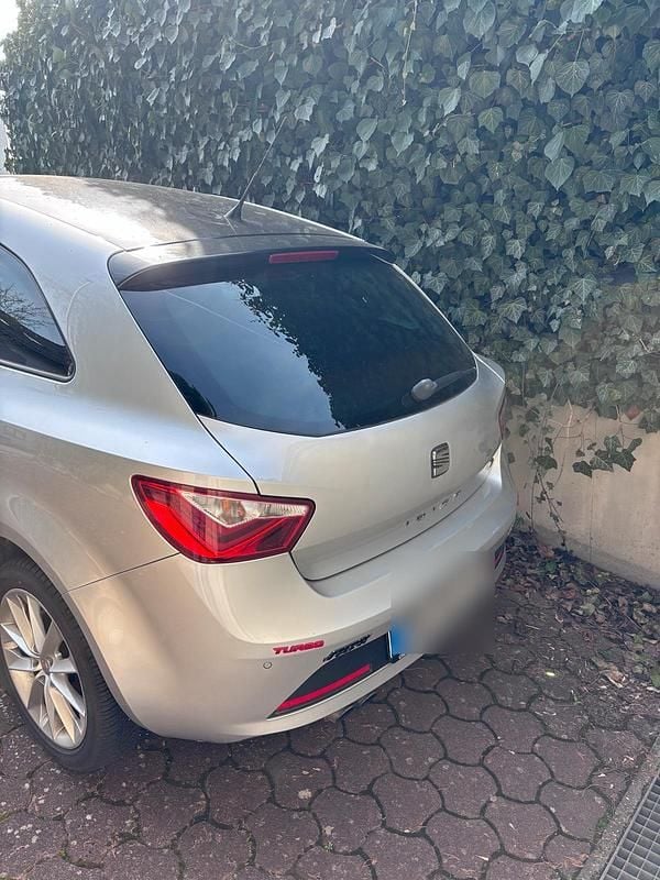 Gebraucht Seat Ibiza 150 PS (110 kW) 2013 Silber Kleinwagen