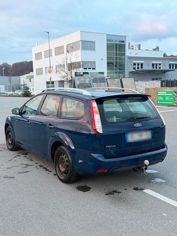 Gebraucht Ford Focus 125 PS (91 kW) 2008 Blau Kombi