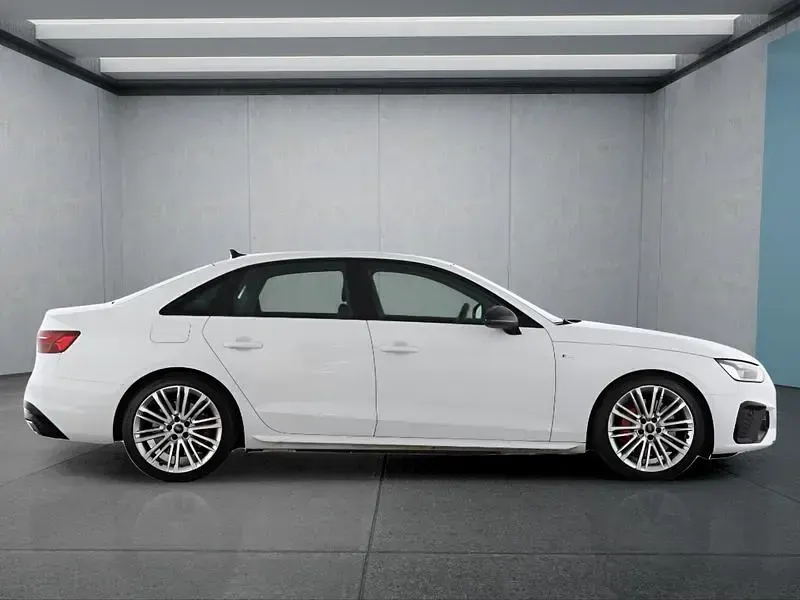 Gebraucht Audi A4 286 PS (210 kW) 2023 Weiß Limousine