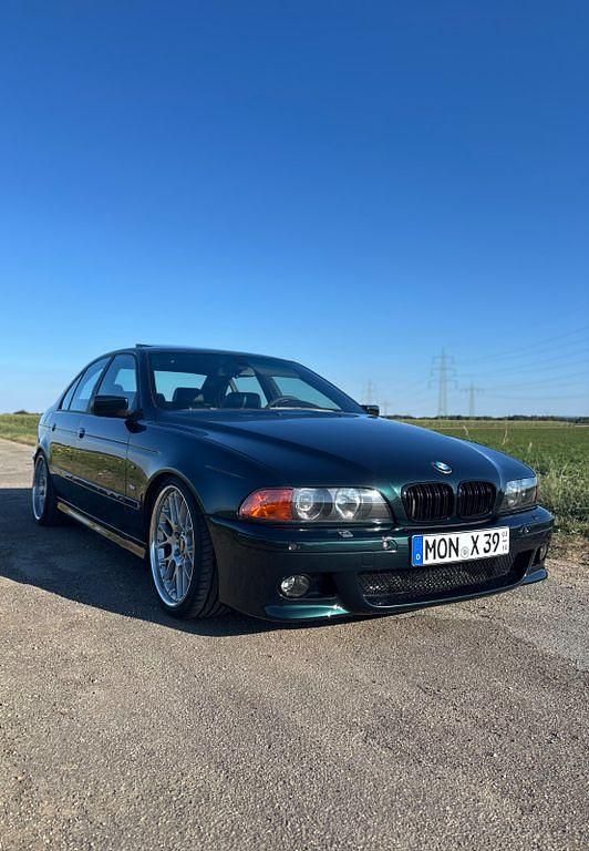 Grün Gebraucht 1999 BMW 540 M Sport Limousine | 9.499 € (Guter Preis) - Bild 1/4