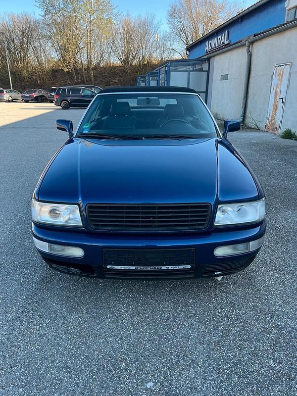 Second-hand Audi 80 131 CP (96 kW) 2000 Albastru Cabrio