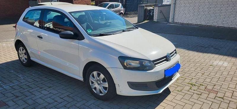 Gebraucht VW Polo Trendline 60 PS (44 kW) 2011 Weiß Kleinwagen