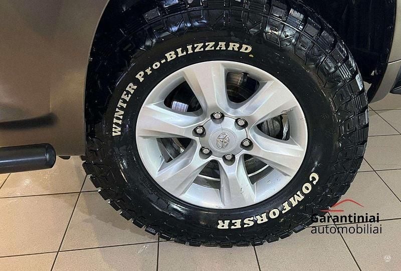 Gebraucht Toyota Land Cruiser Anniversary 190 PS (139 kW) 2012 Grau SUV