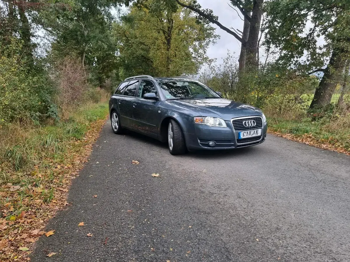 Gebraucht Audi A4 116 PS (85 kW) 2006 Blau Kombi
