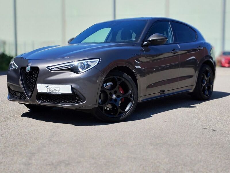 Grau Gebraucht 2021 Alfa Romeo Stelvio Ti SUV | 36.490 € (Fairer Preis) - Bild 1/4