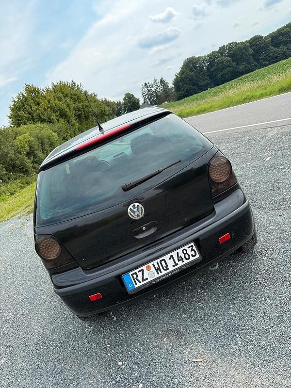 Schwarz Gebraucht 2006 VW Polo Kleinwagen | 650 € (Superpreis) - Bild 1/4