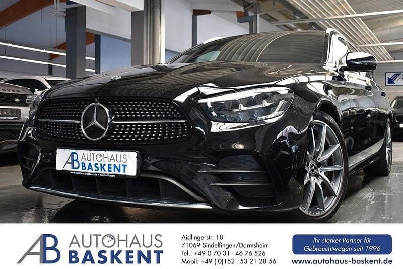 Schwarz Gebraucht 2021 Mercedes E220 AMG line Limousine | 37.890 € (Fairer Preis) - Bild 1/4