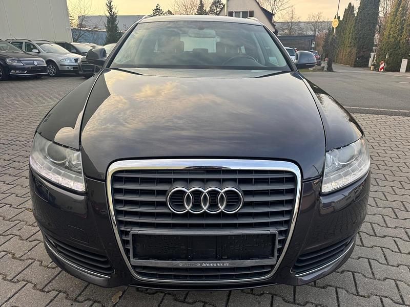 Gebraucht Audi A6 Advanced 170 PS (125 kW) 2010 Grau Kombi