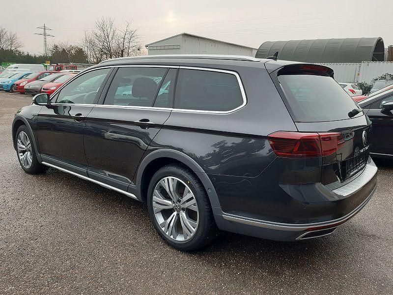Gebraucht VW Passat Alltrack 200 PS (147 kW) 2020 Grau Kombi