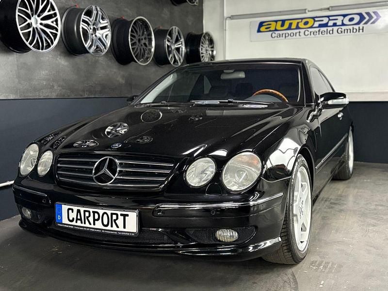 Obsidianschwarz metalliclack Gebraucht 2002 Mercedes CL500 AMG Coupé | 15.790 € (Fairer Preis) - Bild 1/4
