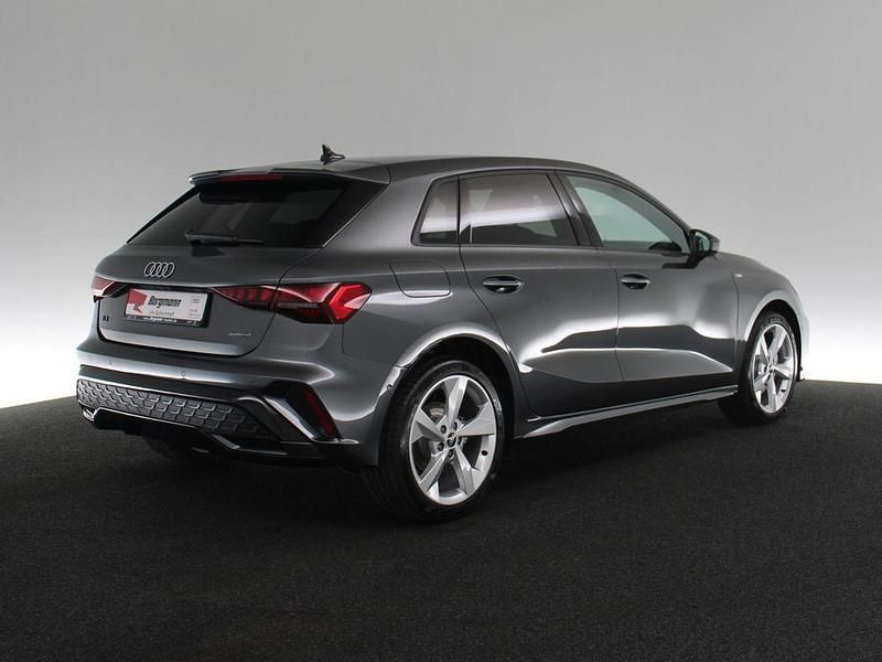 Gebraucht Audi A3 S-Line 204 PS (150 kW) 2025 Schwarz / mythosschwarz Limousine