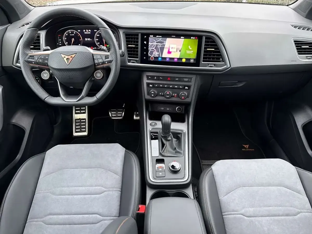 Uusi Cupra Ateca 150 HP (110 kW) 2026 Musta Katumaasturi