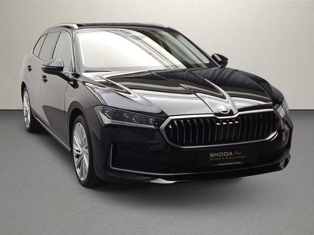 Gebraucht Skoda Superb LAURIN & KLEMENT 150 PS (110 kW) 2024 Onyxschwarz metallic Kombi