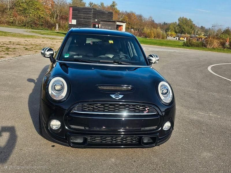 Gebraucht Mini Cooper S 192 PS (141 kW) 2015 Schwarz Kleinwagen