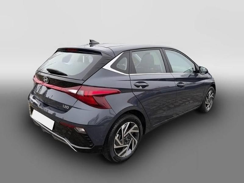 Gebraucht Hyundai i20 Advanced 101 PS (74 kW) 2024 Grau Kleinwagen