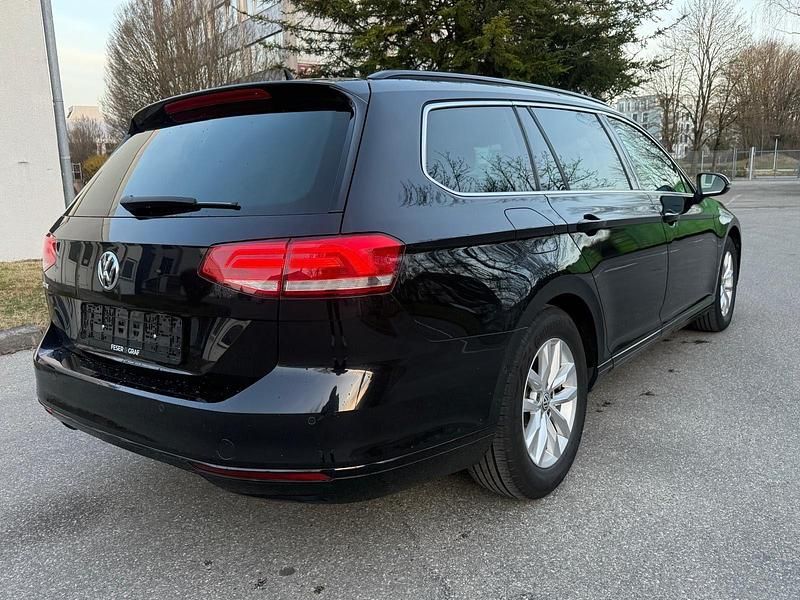 Second-hand VW Passat 150 CP (110 kW) 2018 Negru Break