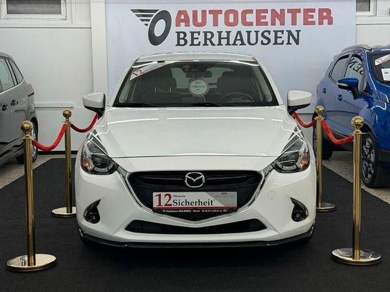 Gebraucht Mazda 2 Kizoku Intense 90 PS (66 kW) 2018 Weiß Limousine