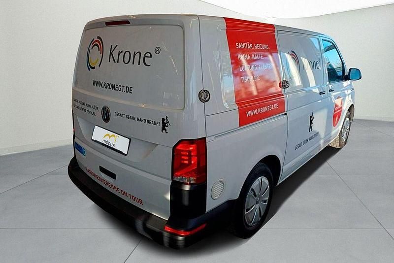 Gebraucht VW T6.1 110 PS (80 kW) 2022 Weiß Van