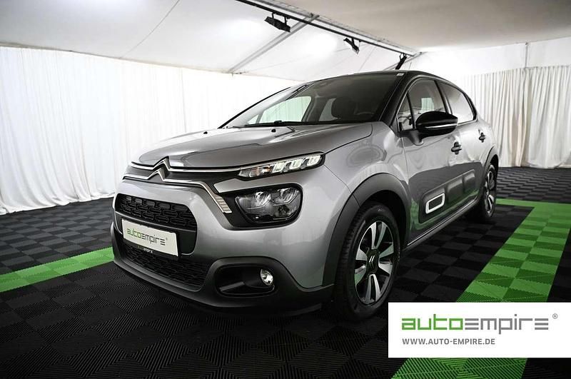 Stahl grau / schwarz Gebraucht 2024 Citroën C3 Kleinwagen | 12.490 € (Superpreis) - Bild 1/3