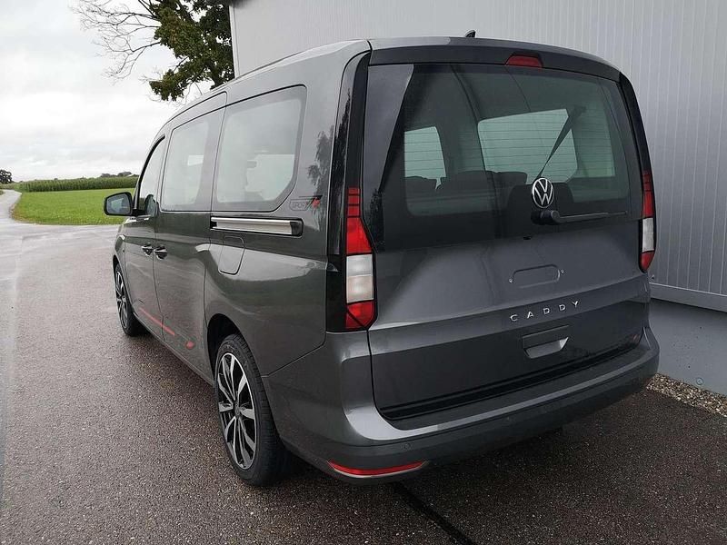 Neu VW Caddy Maxi Basis 122 PS (89 kW) 2025 Indiumgrau metallic Van / Kleinbus