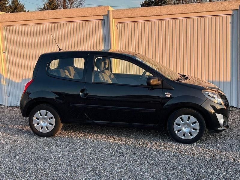 Gebraucht Renault Twingo 75 PS (55 kW) 2011 Schwarz Kleinwagen